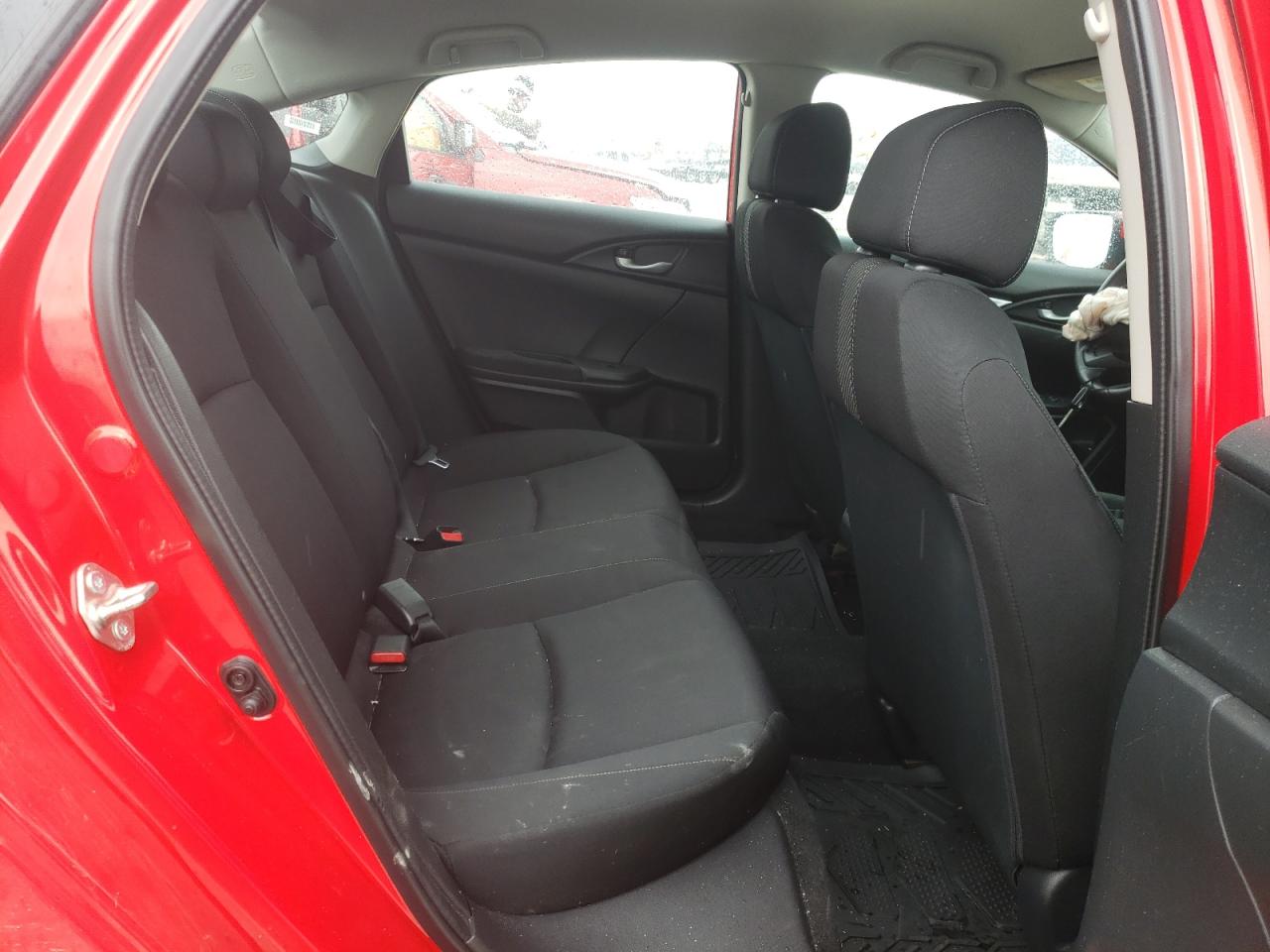 Photo 6 from auction – 2016 HONDA CIVIC LX with VIN 2HGFC2F51GH550752
