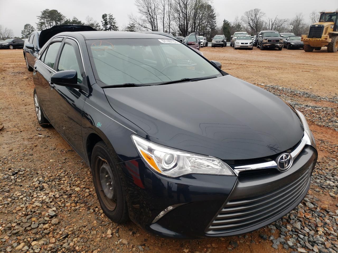 Photo 1 from auction – 2017 TOYOTA CAMRY LE with VIN 4T1BF1FK5HU647984
