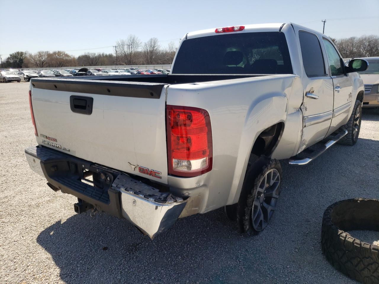 Photo 4 from auction – 2011 GMC SIERRA C15 with VIN 3GTP1VE09BG246710