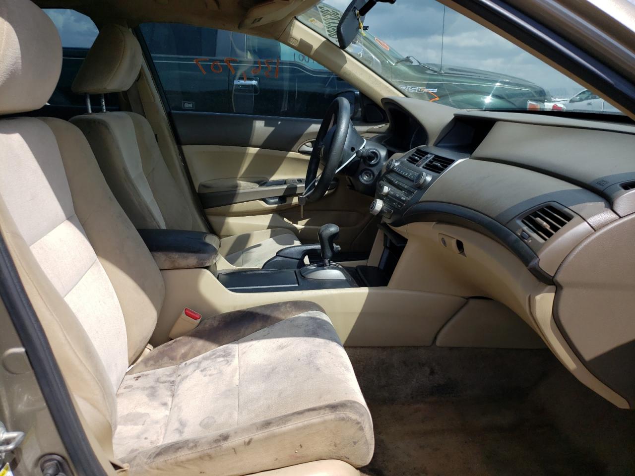 Photo 5 from auction – 2010 HONDA ACCORD LX with VIN 1HGCP2F35AA091446