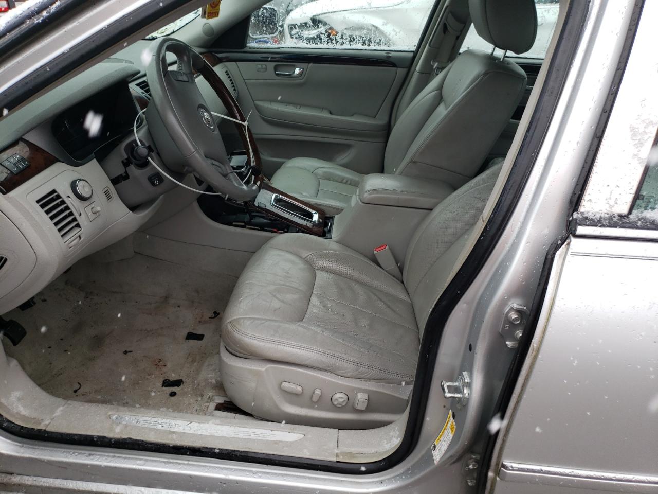 Photo 5 from auction – 2011 CADILLAC DTS PREMIU with VIN 1G6KH5E64BU113766