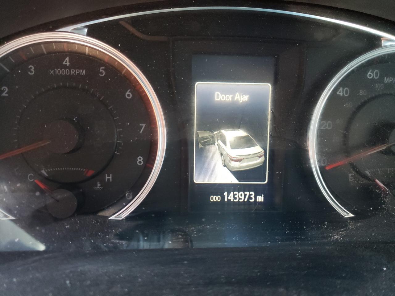 Photo 8 from auction – 2015 TOYOTA CAMRY LE with VIN 4T1BF1FK9FU069465