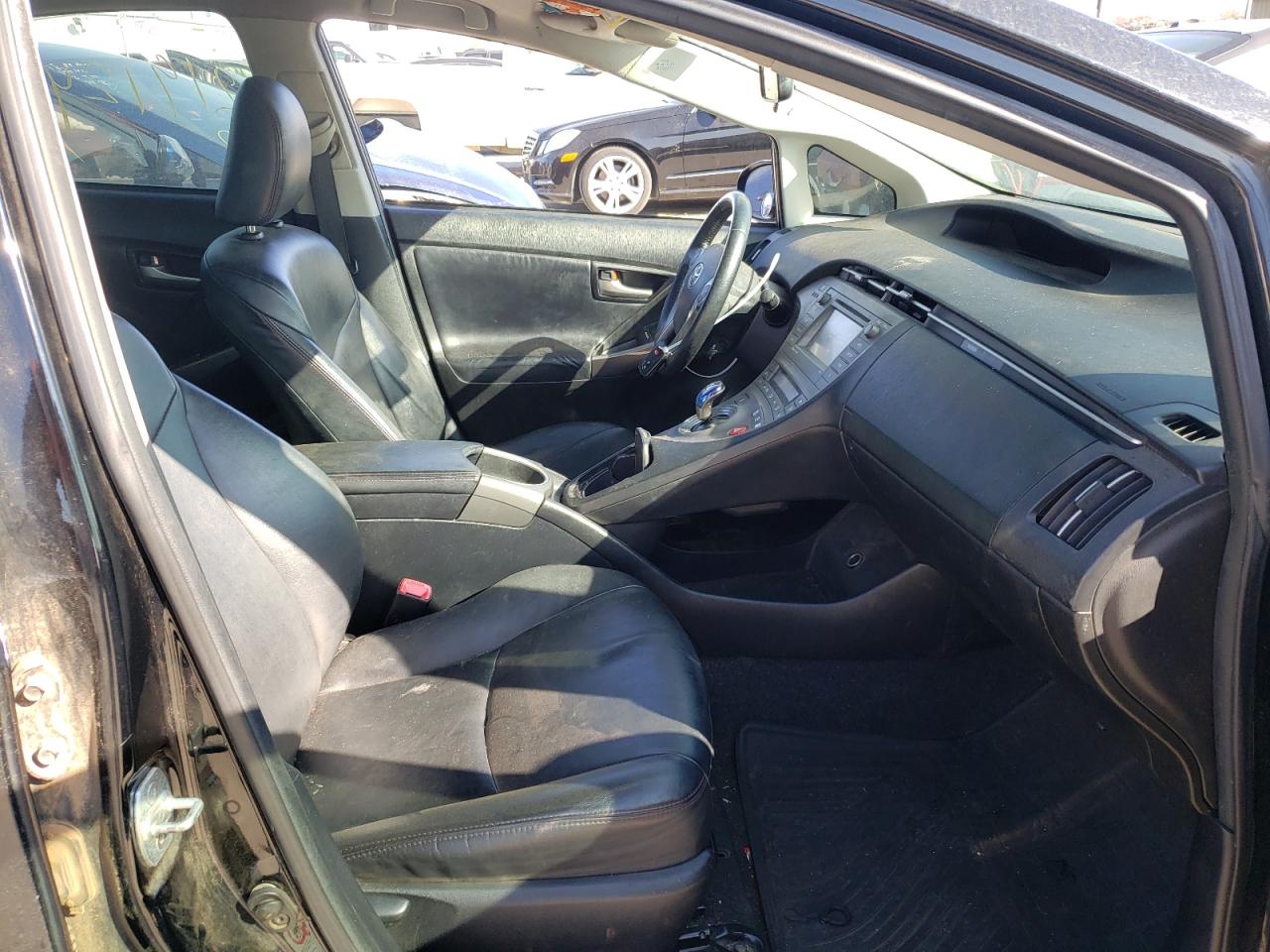 Photo 5 from auction – 2013 TOYOTA PRIUS with VIN JTDKN3DUXD5609971