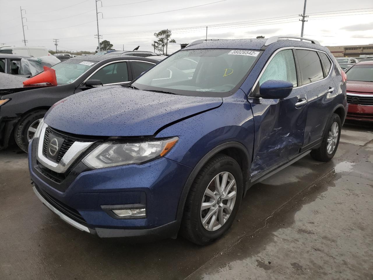 Photo 2 from auction – 2017 NISSAN ROGUE S with VIN KNMAT2MT0HP602301
