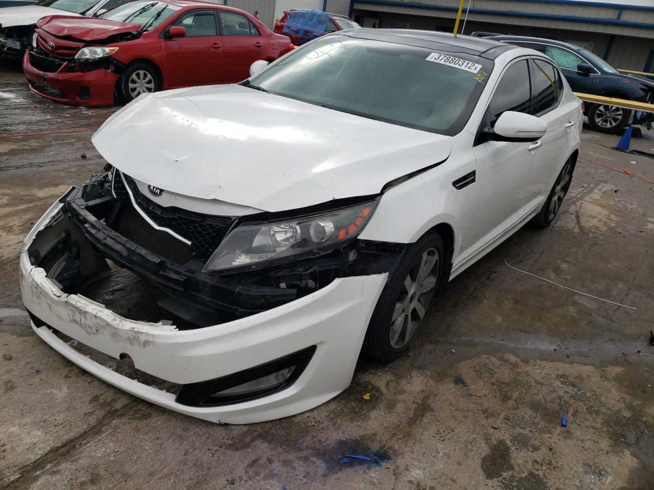 Photo 2 from auction – 2011 KIA OPTIMA SX with VIN KNAGR4A63B5162416