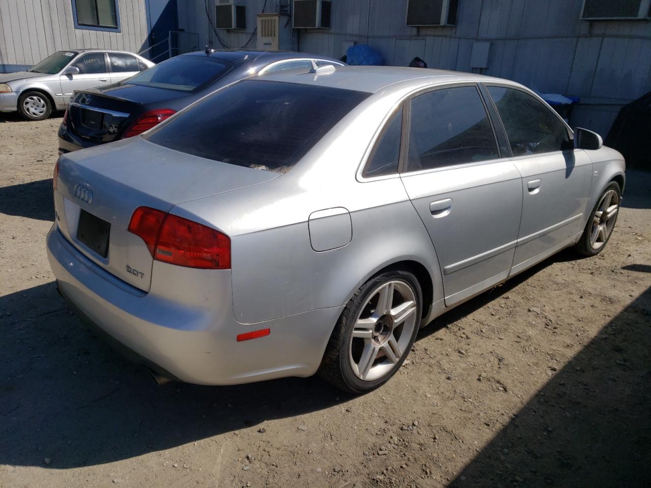 Photo 4 from auction – 2005 AUDI A4 2.0T with VIN WAUAF68E65A450630