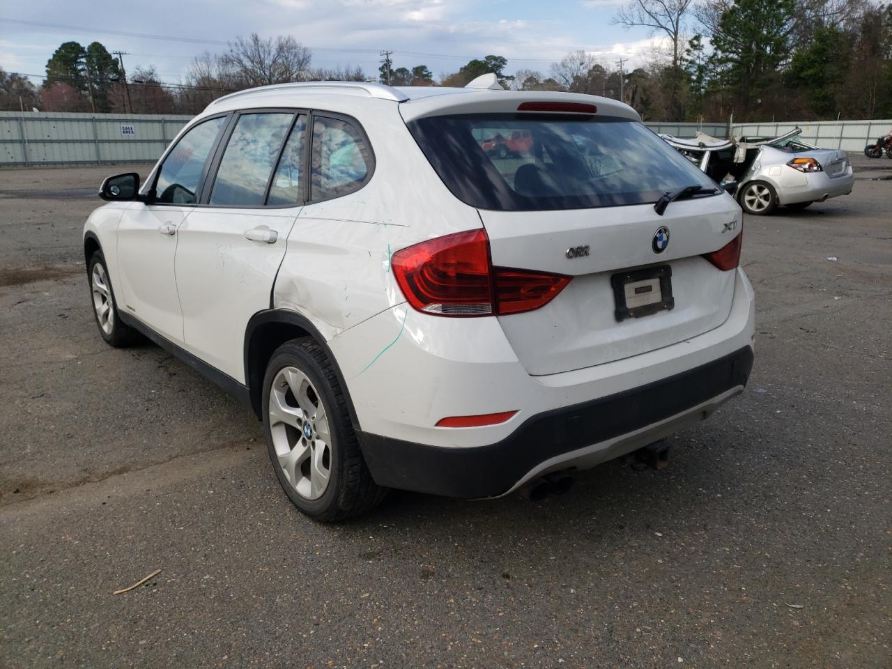 Photo 3 from auction – 2013 BMW X1 SDRIVE2 with VIN WBAVM1C54DVL64399