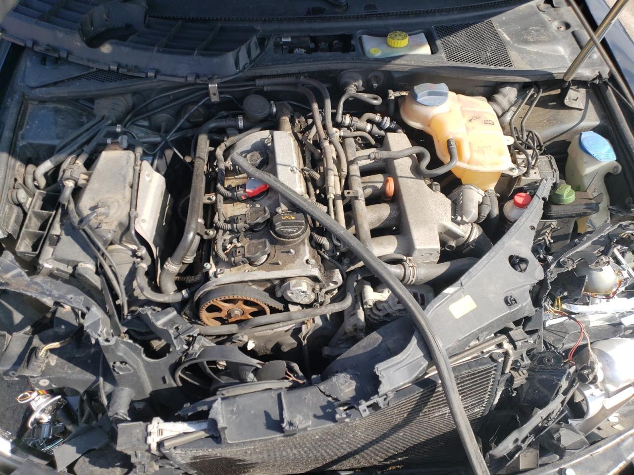 Photo 7 from auction – 2004 VOLKSWAGEN PASSAT GLS with VIN WVWPD63B34E081586