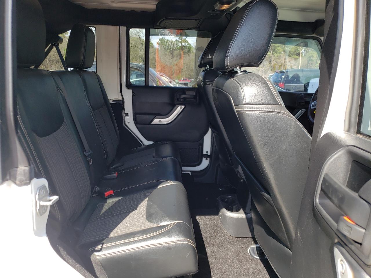 Photo 6 from auction – 2015 JEEP WRANGLER U with VIN 1C4BJWDG8FL578449