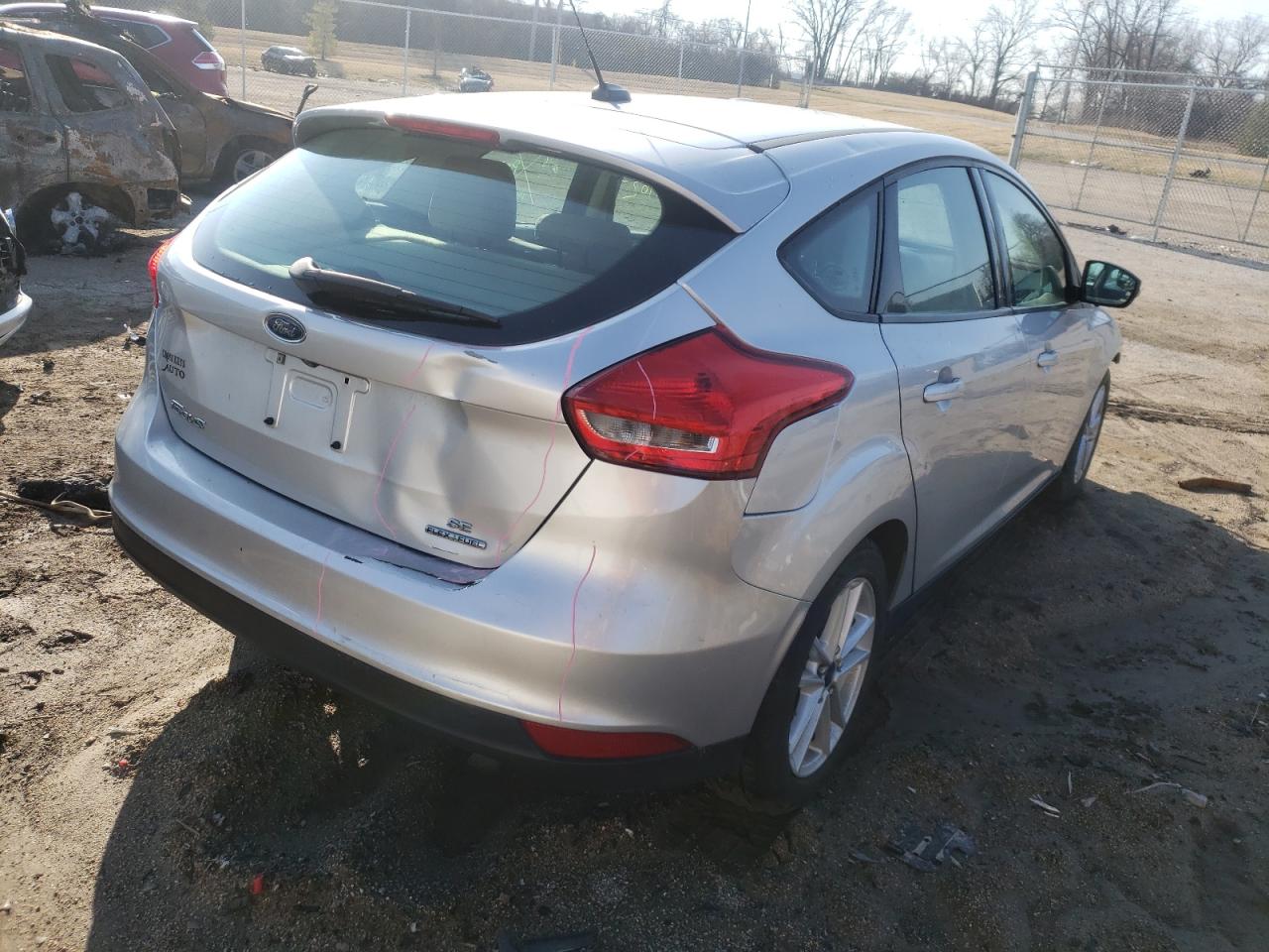 Photo 4 from auction – 2015 FORD FOCUS SE with VIN 1FADP3K25FL317864