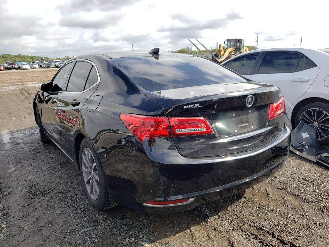 Photo 3 from auction – 2018 ACURA TLX TECH with VIN 19UUB1F54JA000603