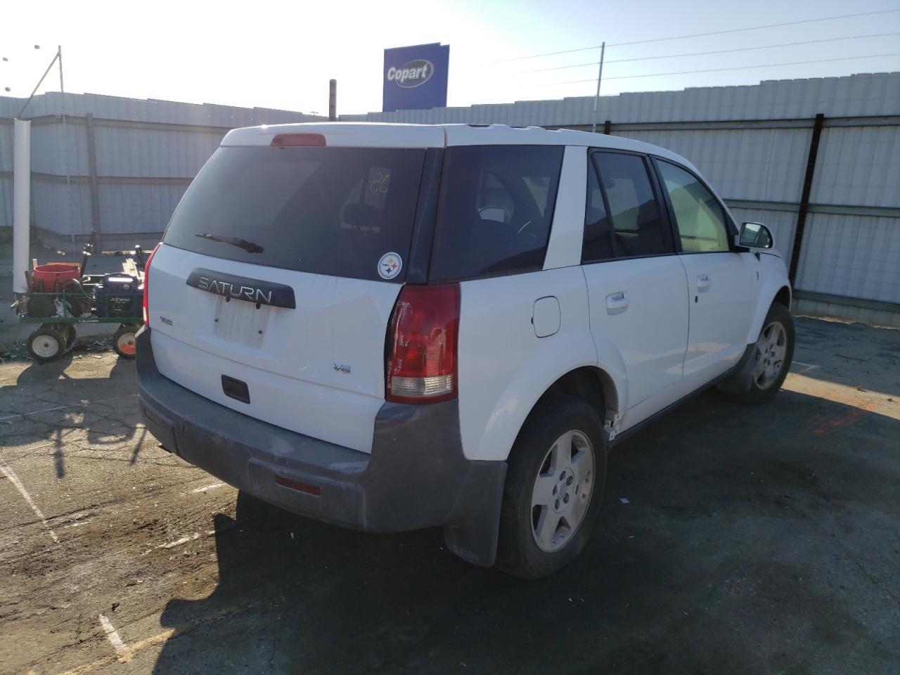 Photo 4 from auction – 2005 SATURN VUE with VIN 5GZCZ53455S802505