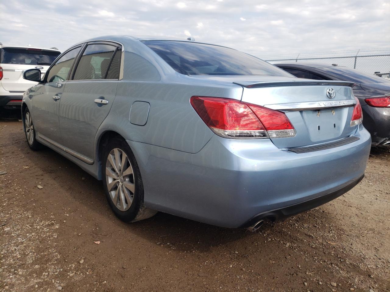 Photo 3 from auction – 2011 TOYOTA AVALON BAS with VIN 4T1BK3DB3BU433349