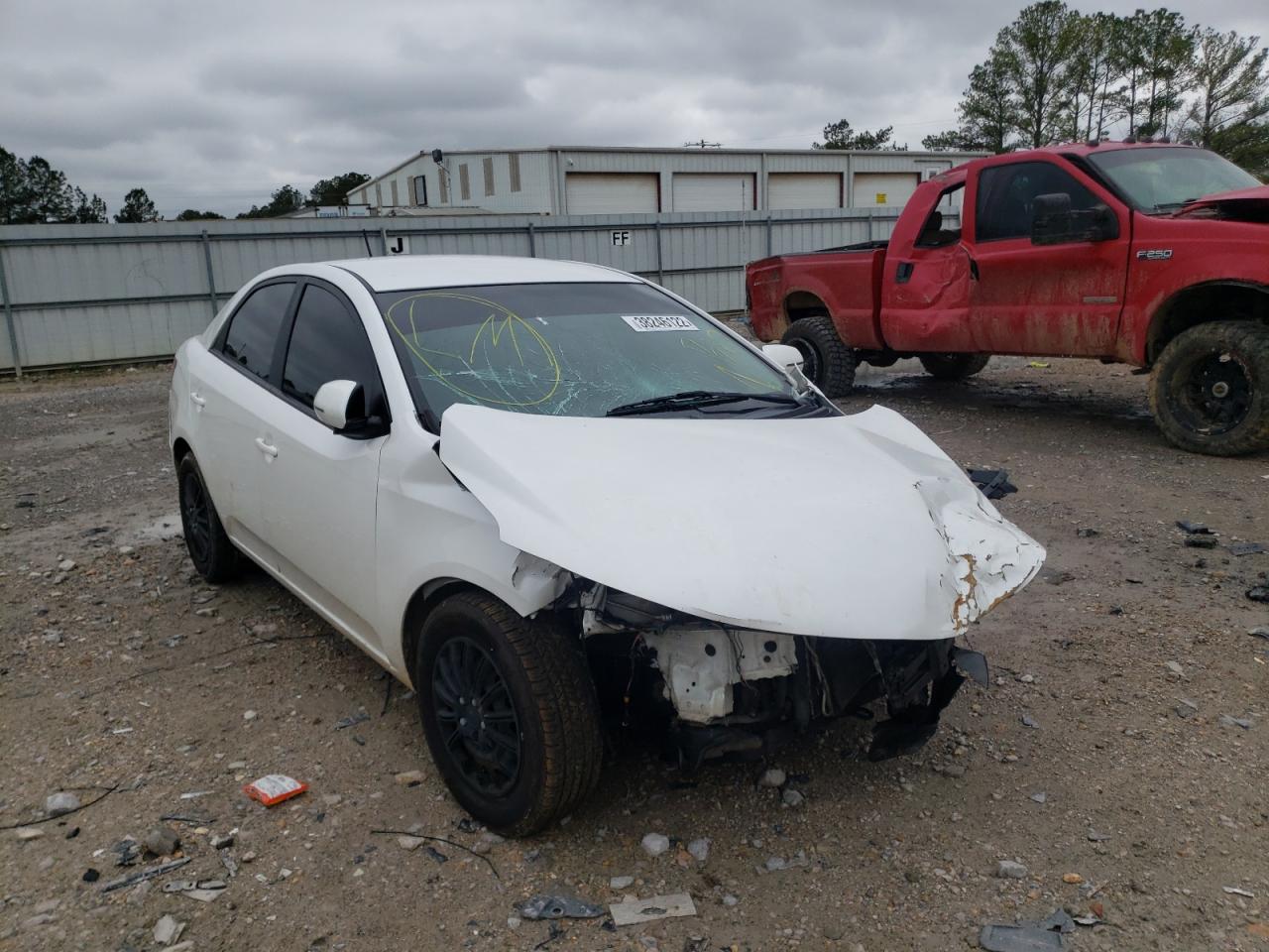 KIA FORTE EX 2012 with VIN KNAFU4A27C5555201 - Photo from auction