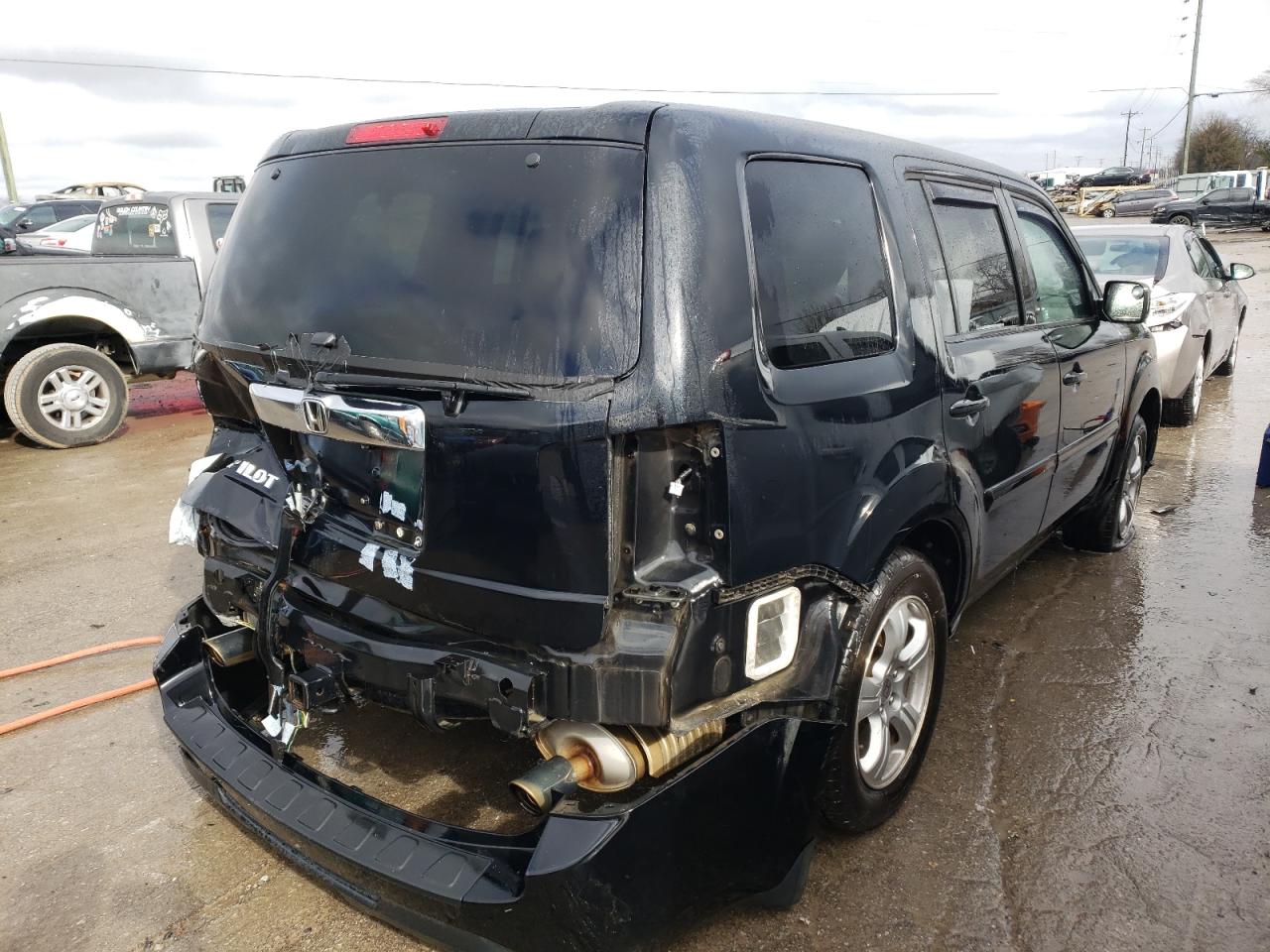 Photo 4 from auction – 2012 HONDA PILOT EXLN with VIN 5FNYF3H73CB006580