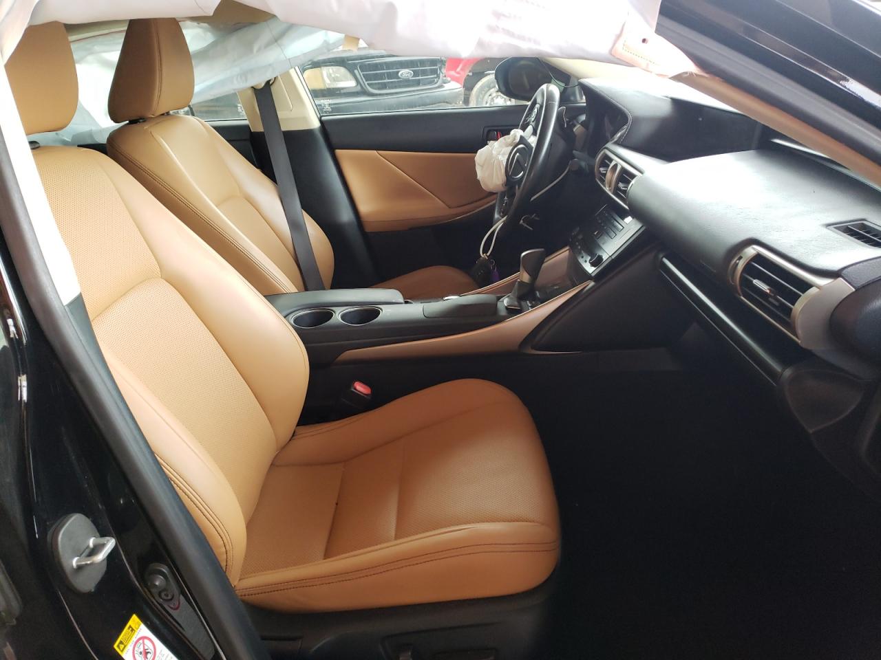 Photo 5 from auction – 2014 LEXUS IS 250 with VIN JTHCF1D26E5013972