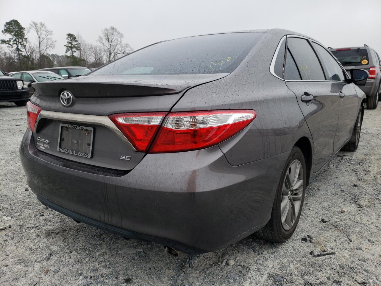Photo 4 from auction – 2017 TOYOTA CAMRY LE with VIN 4T1BF1FK6HU684736