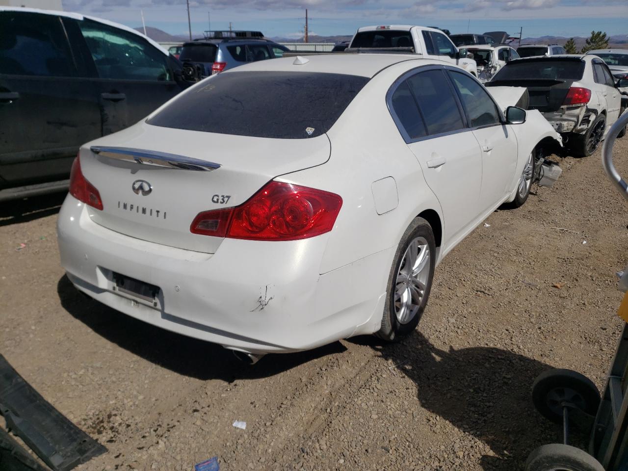 Photo 4 from auction – 2011 INFINITI G37 BASE with VIN JN1CV6AP1BM507792