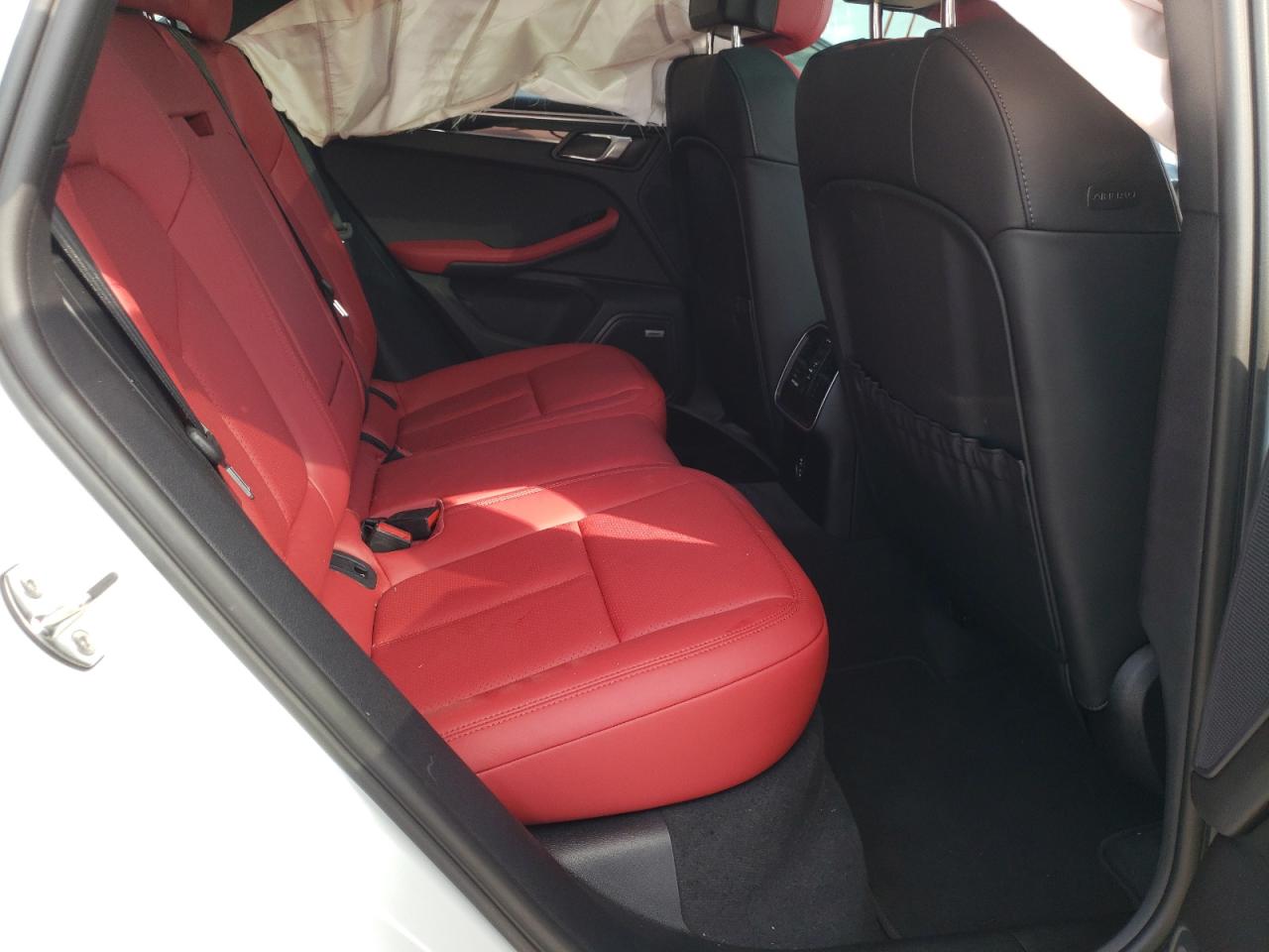 Photo 6 from auction – 2021 PORSCHE MACAN with VIN WP1AA2A56MLB14157