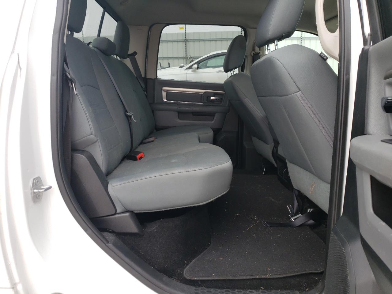 Photo 6 from auction – 2016 RAM 1500 SLT with VIN 1C6RR6TT0GS241097