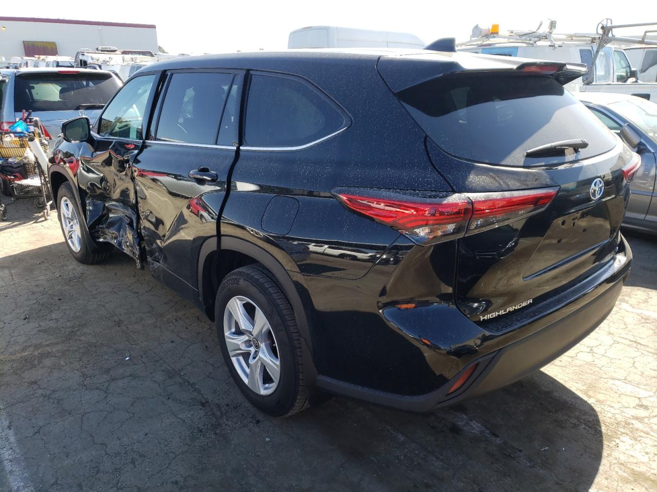 Photo 3 from auction – 2021 TOYOTA HIGHLANDER with VIN 5TDBBRCH9MS537185