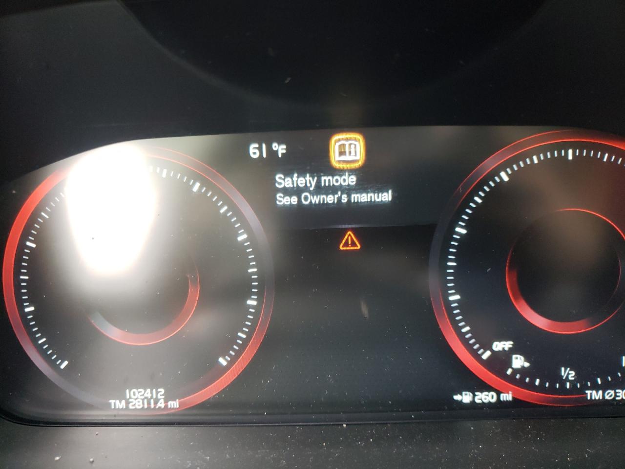 Photo 8 from auction – 2018 VOLVO S90 T5 MOM with VIN LVY982AK2JP030002