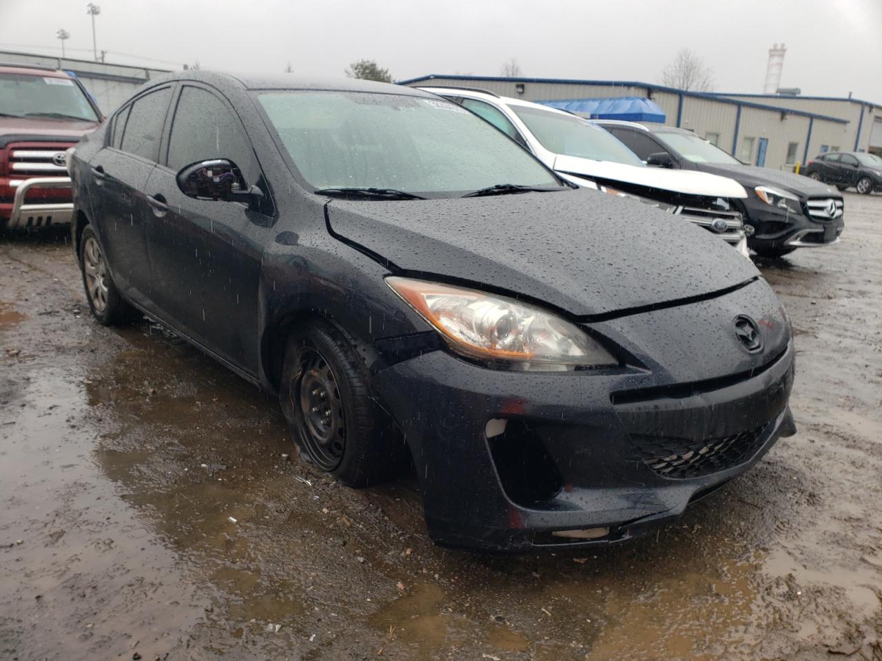 MAZDA 3 I 2012 with VIN JM1BL1UG2C1562848 - Photo from auction