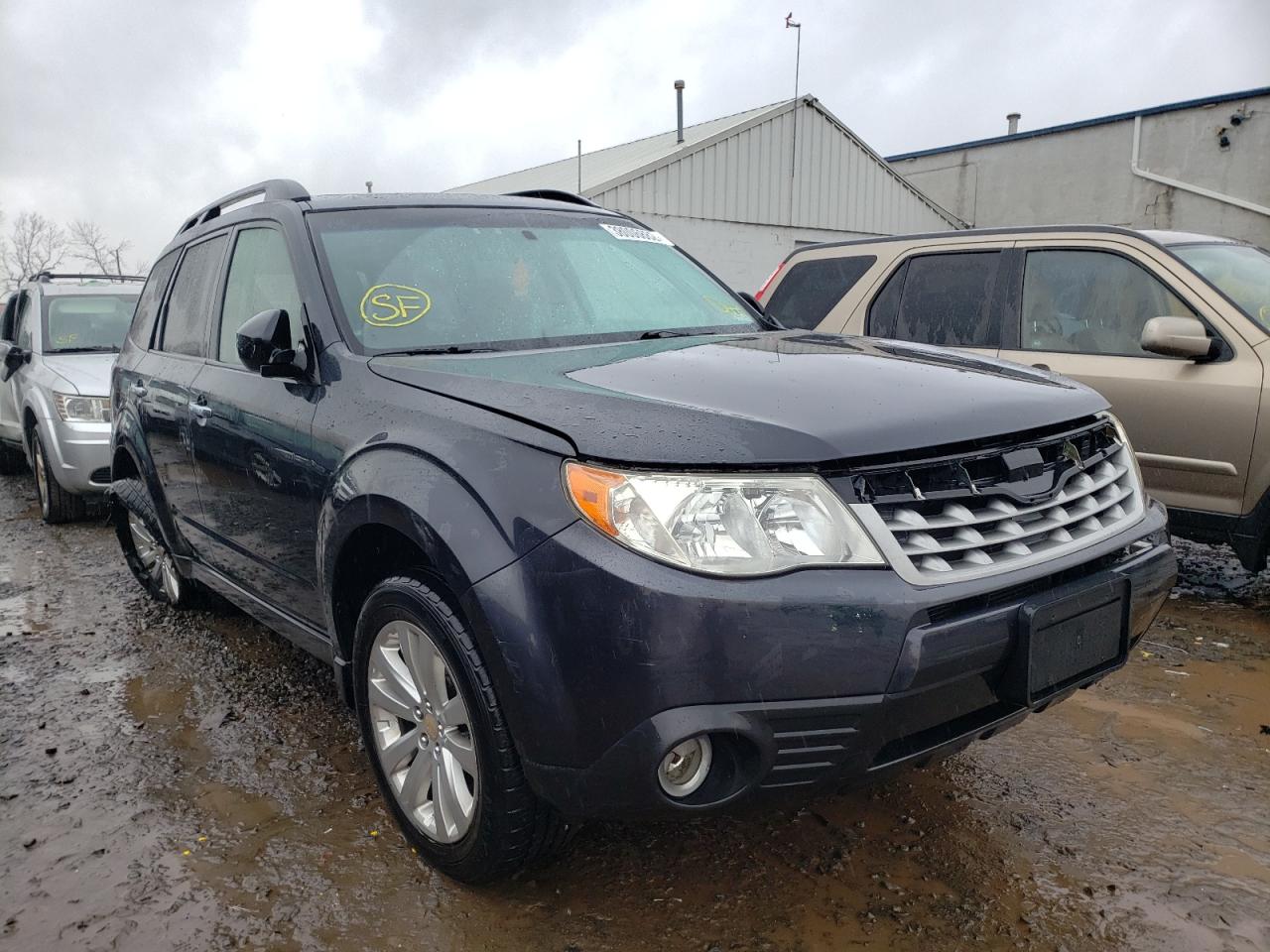 SUBARU FORESTER L 2011 with VIN JF2SHAECXBH741496 - Photo from auction