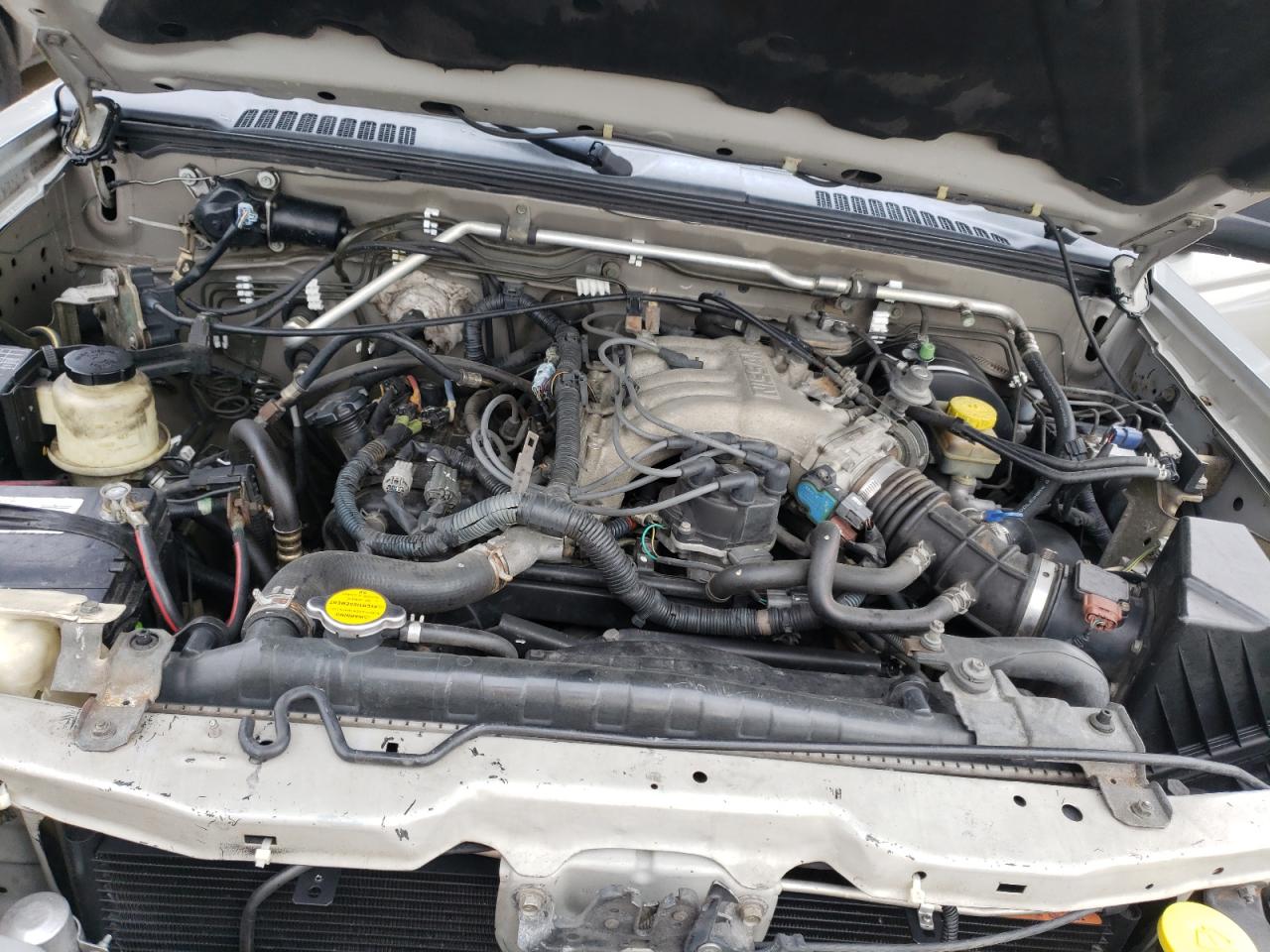 Photo 7 from auction – 2004 NISSAN FRONTIER C with VIN 1N6ED29Y44C426564