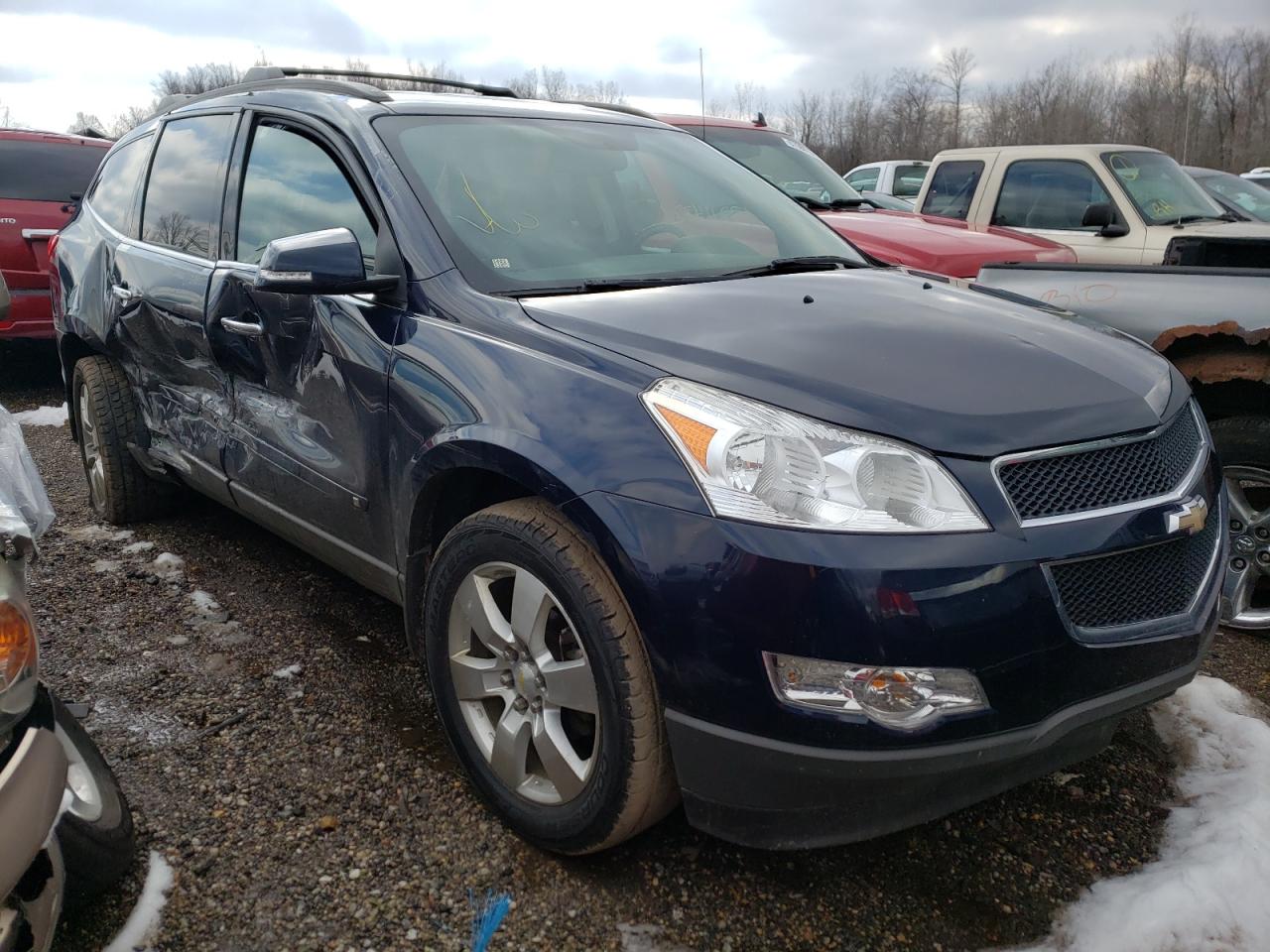 CHEVROLET TRAVERSE L 2010 with VIN 1GNLRFED5AS144982 - Photo from auction