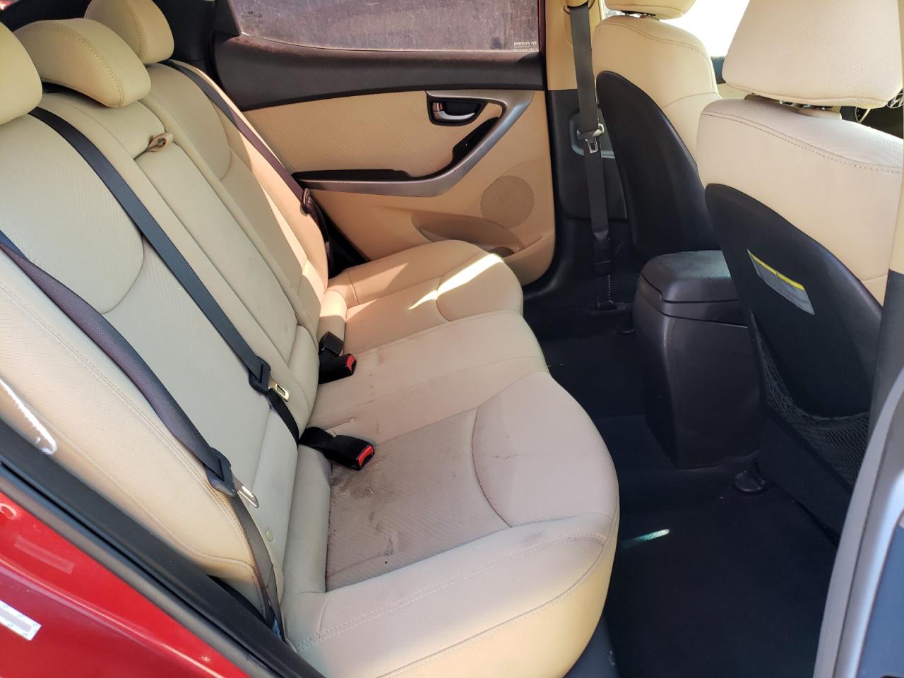 Photo 6 from auction – 2012 HYUNDAI ELANTRA GL with VIN KMHDH4AE7CU445288