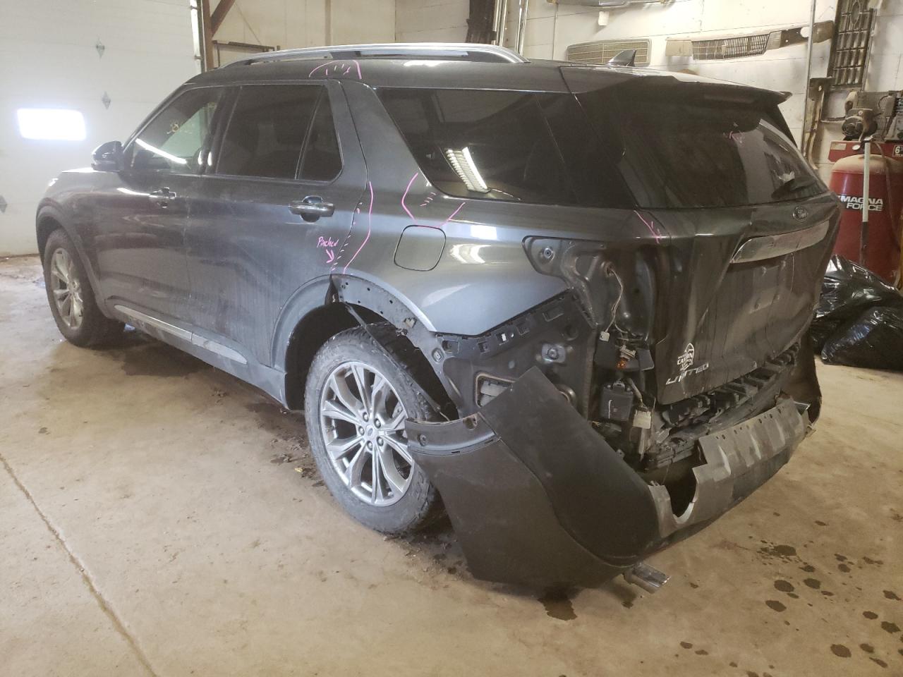 Photo 3 from auction – 2020 FORD EXPLORER L with VIN 1FMSK8FH6LGB07124
