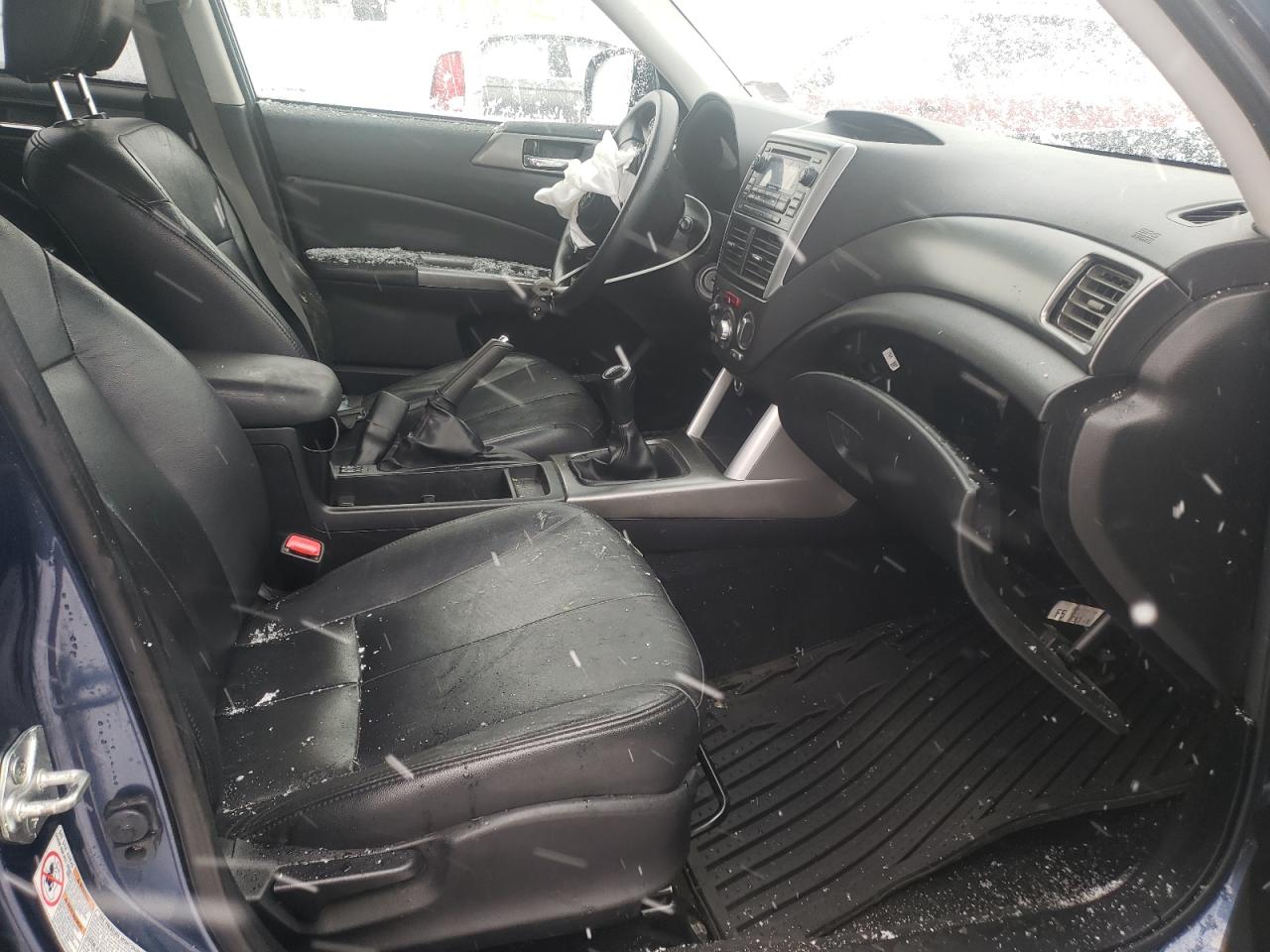 Photo 5 from auction – 2011 SUBARU FORESTER 2 with VIN JF2SHADC8BG704793