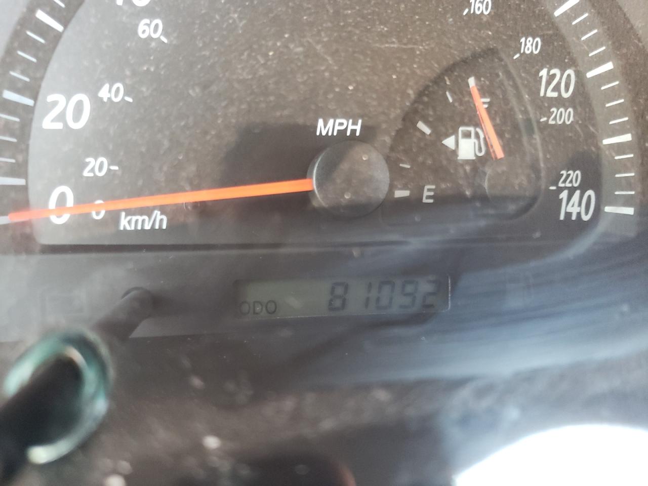 Photo 8 from auction – 2004 TOYOTA CAMRY LE with VIN 4T1BE32K34U372078