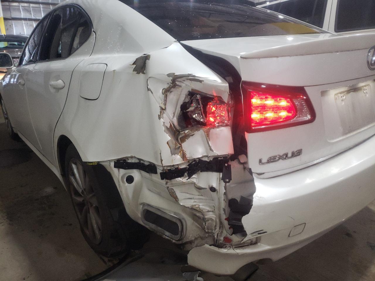 Photo 9 from auction – 2010 LEXUS IS 250 with VIN JTHBF5C28A5126370