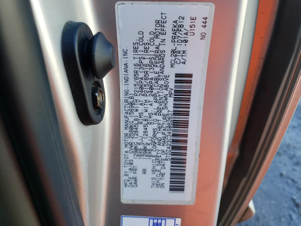 Photo 10 from auction – 2004 TOYOTA SIENNA CE with VIN 5TDZA23C34S082637