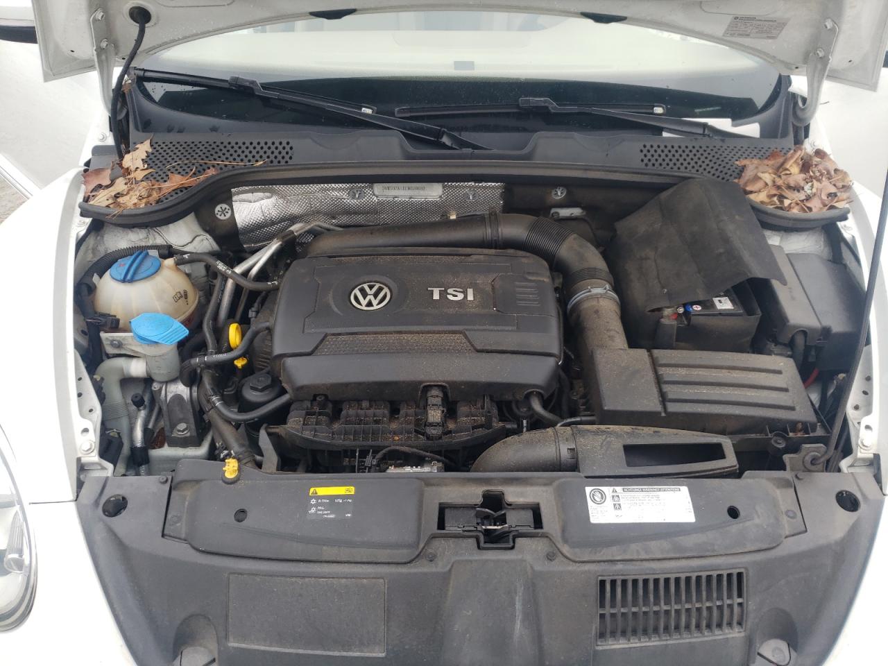 Photo 7 from auction – 2014 VOLKSWAGEN BEETLE with VIN 3VW507ATXEM820692