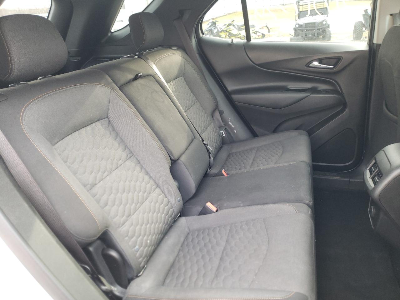 Photo 6 from auction – 2018 CHEVROLET EQUINOX LT with VIN 3GNAXSEV5JS547105