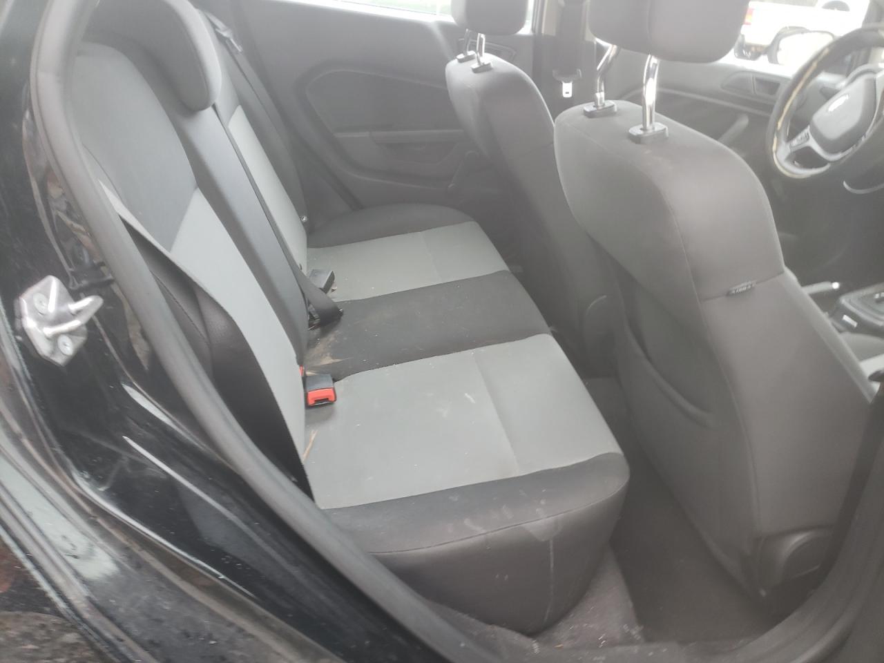 Photo 6 from auction – 2017 FORD FIESTA S with VIN 3FADP4TJ0HM170883