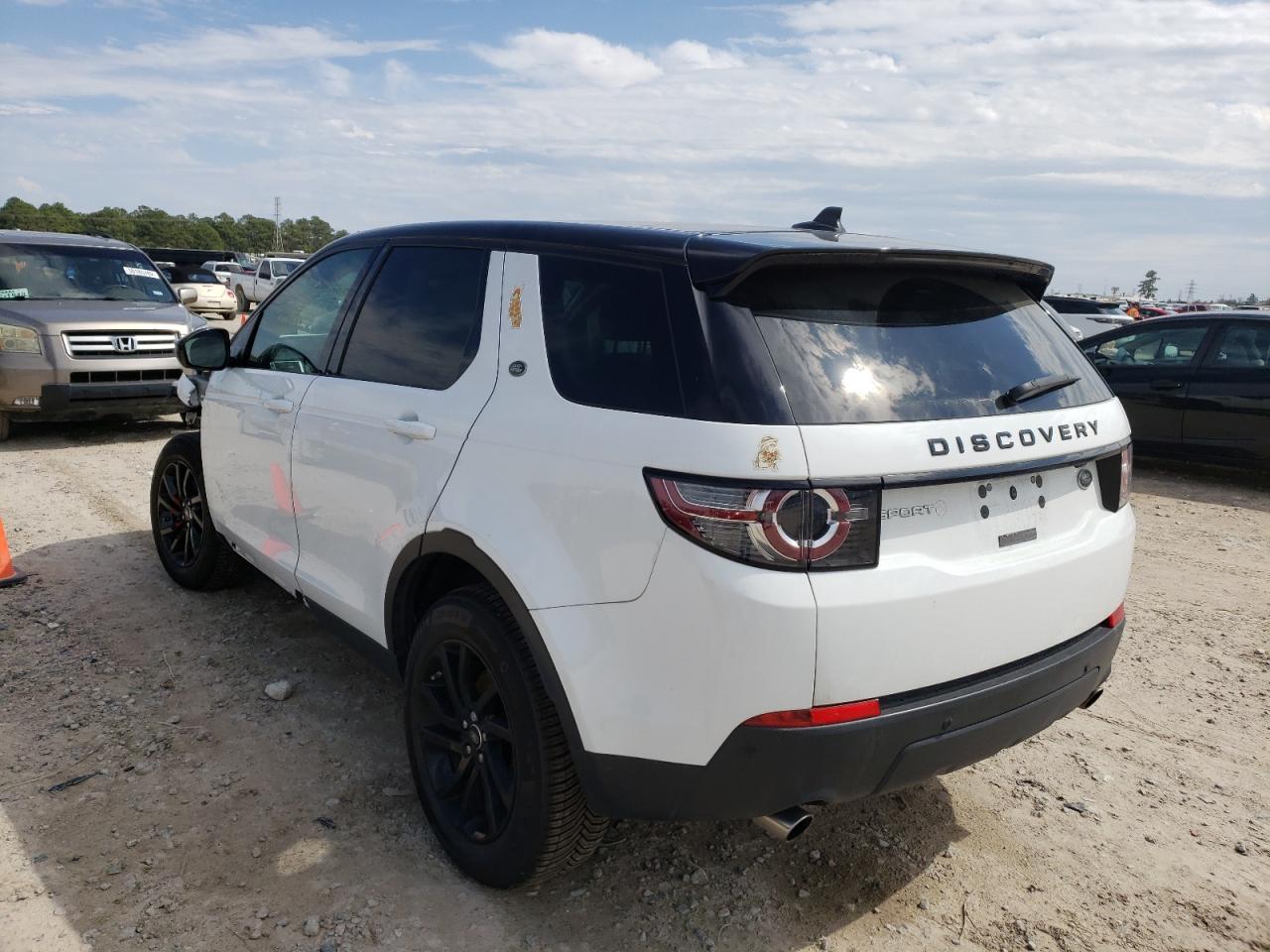 Photo 3 from auction – 2016 LAND ROVER DISCOVERY with VIN SALCR2BG2GH593843
