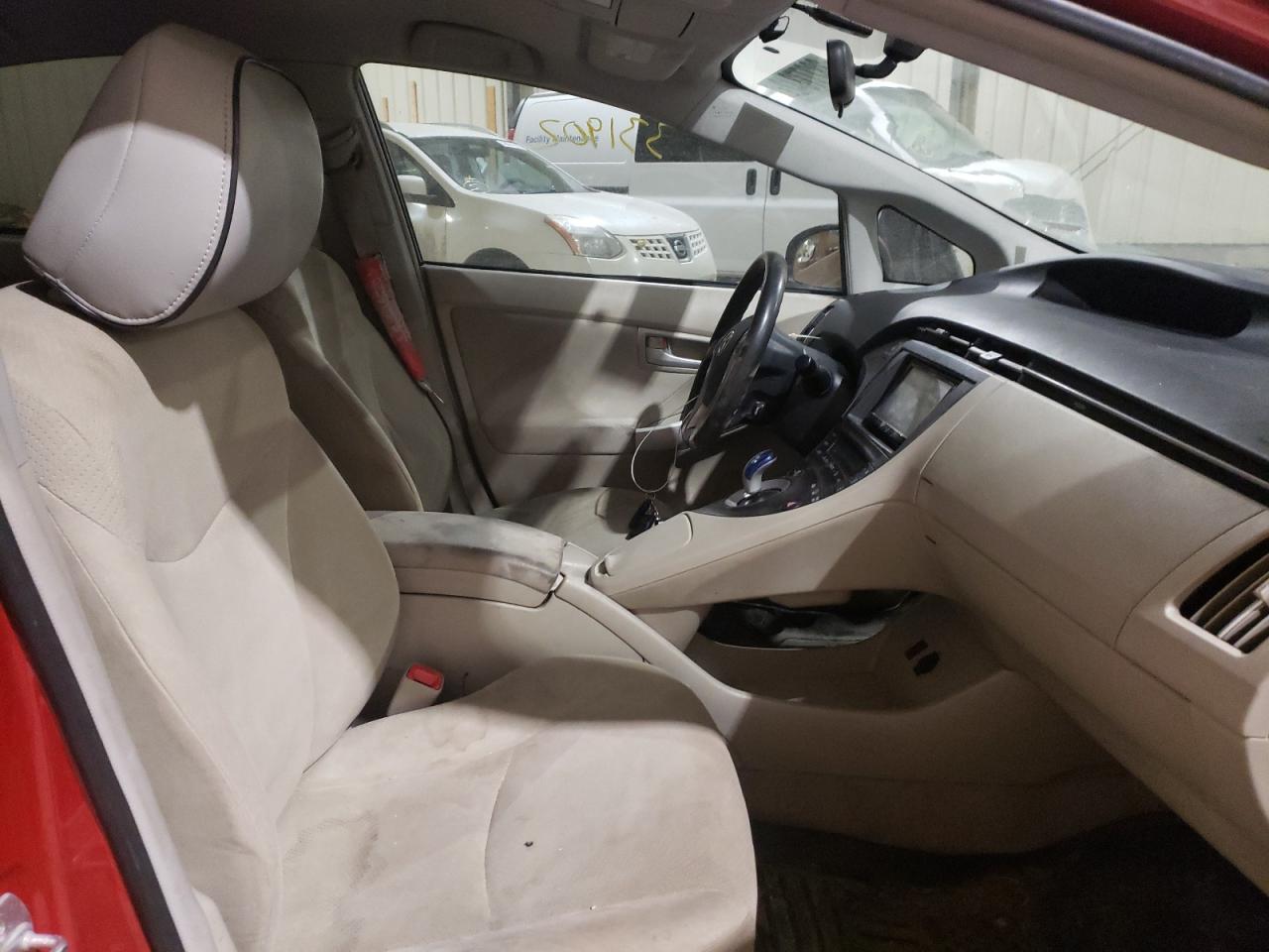 Photo 5 from auction – 2011 TOYOTA PRIUS with VIN JTDKN3DU9B0274342
