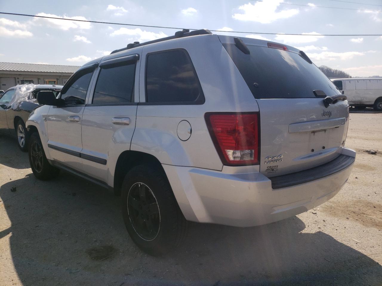 Photo 3 from auction – 2007 JEEP GRAND CHER with VIN 1J8HR48P97C550820