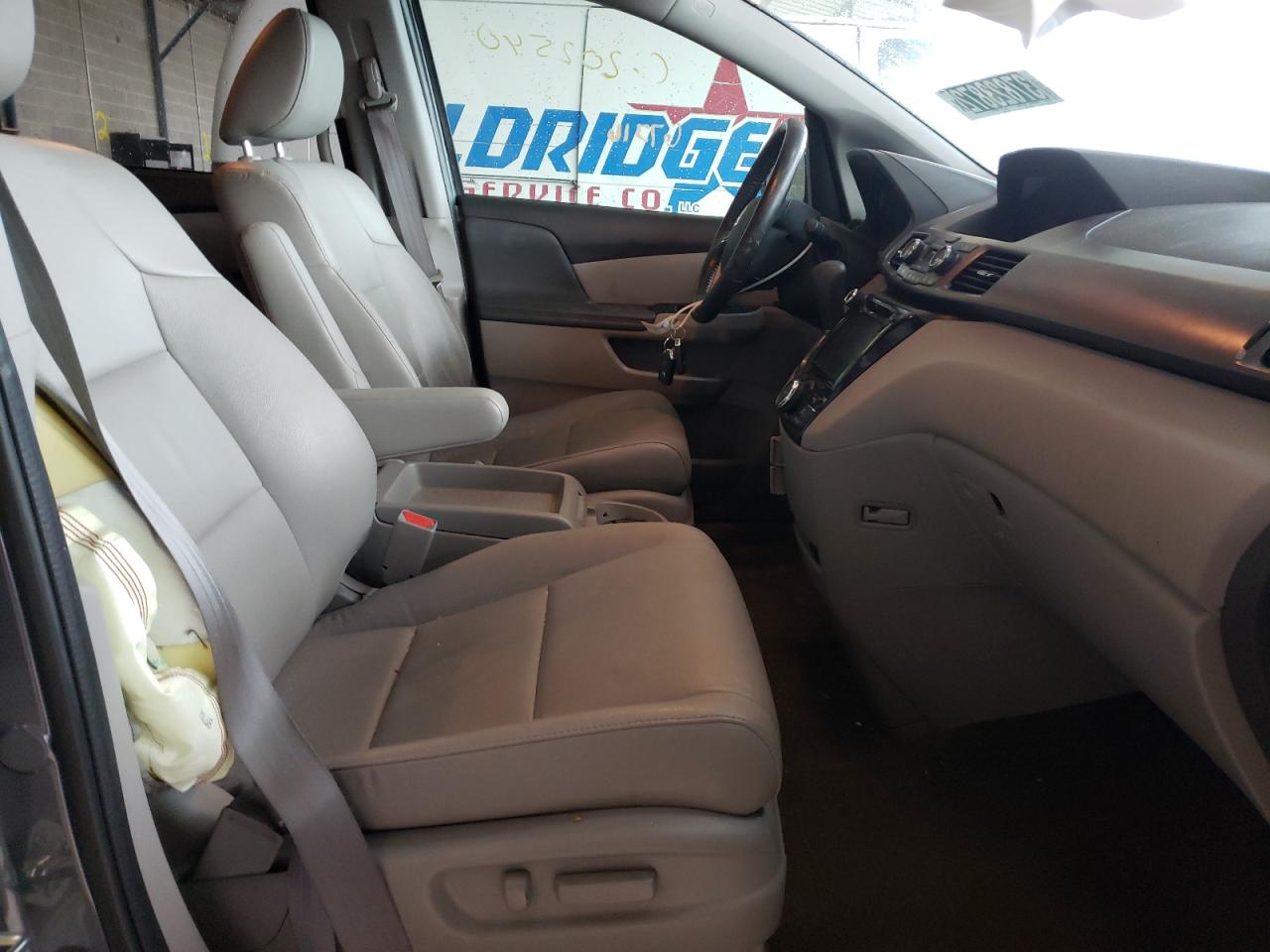 Photo 5 from auction – 2014 HONDA ODYSSEY EX with VIN 5FNRL5H6XEB102841