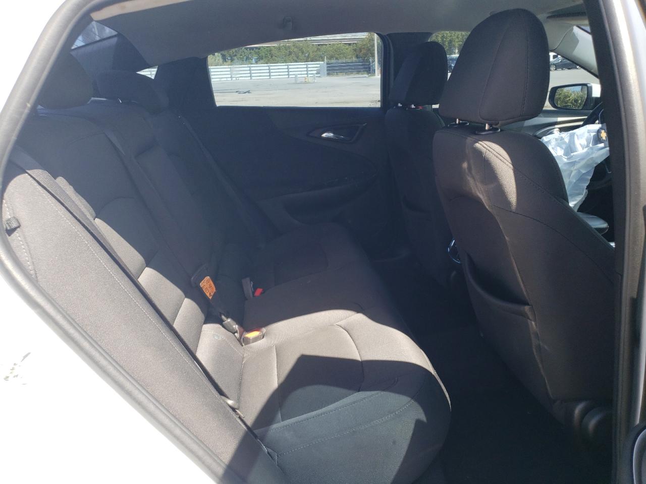Photo 6 from auction – 2016 CHEVROLET MALIBU LT with VIN 1G1ZE5ST0GF293508