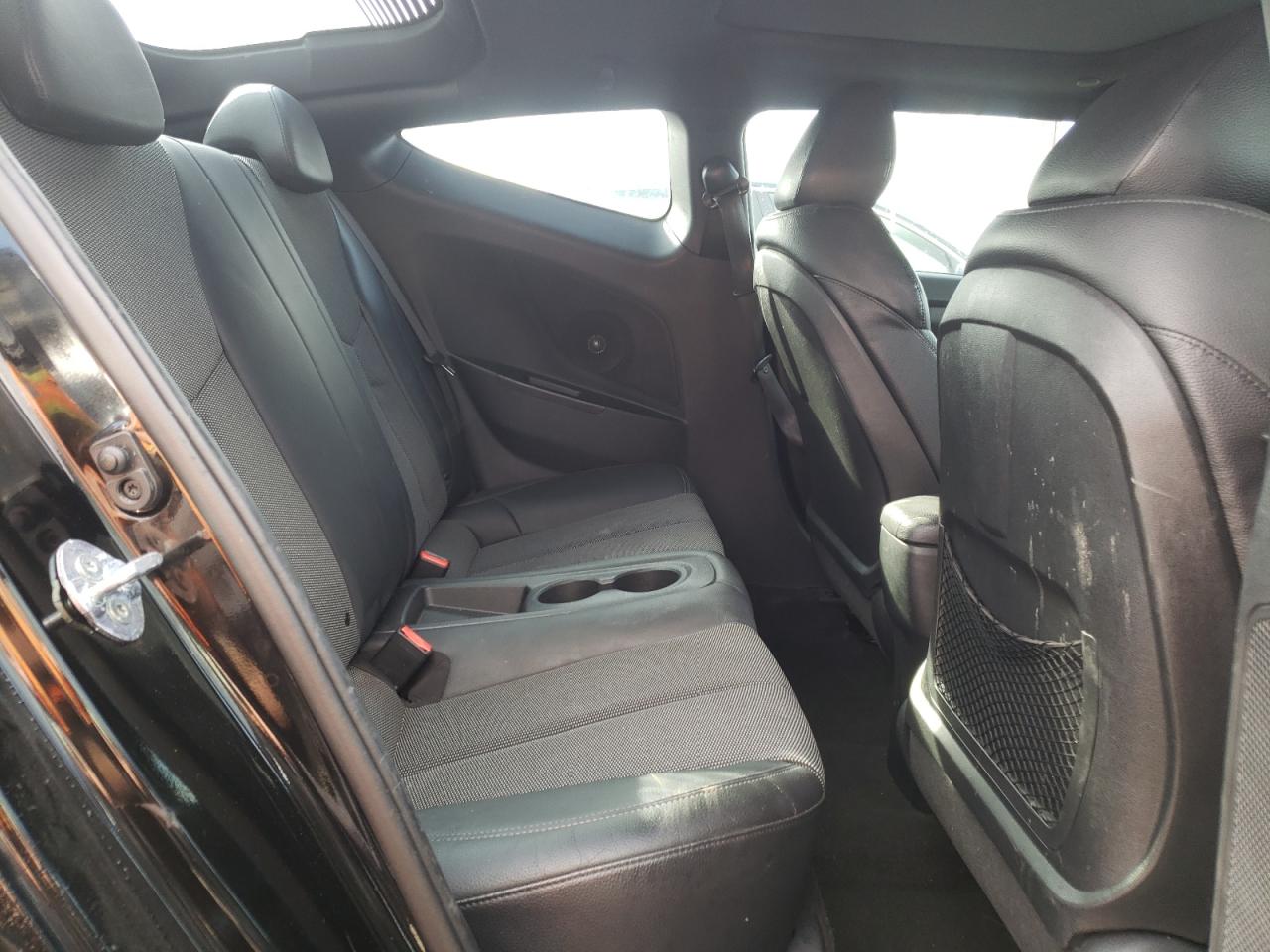 Photo 6 from auction – 2016 HYUNDAI VELOSTER with VIN KMHTC6AD6GU266744