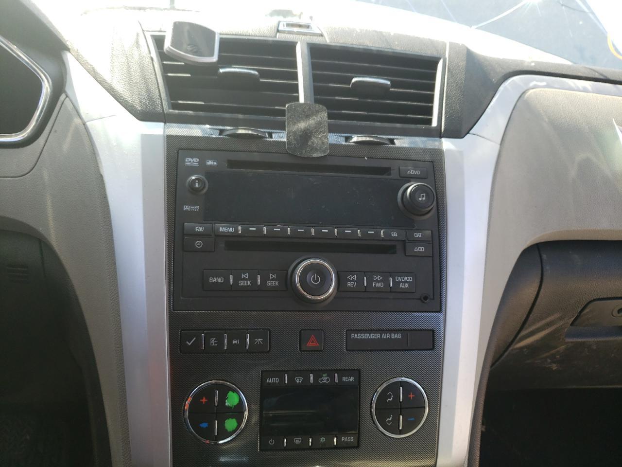 Photo 9 from auction – 2012 CHEVROLET TRAVERSE L with VIN 1GNKRLED1CJ203979