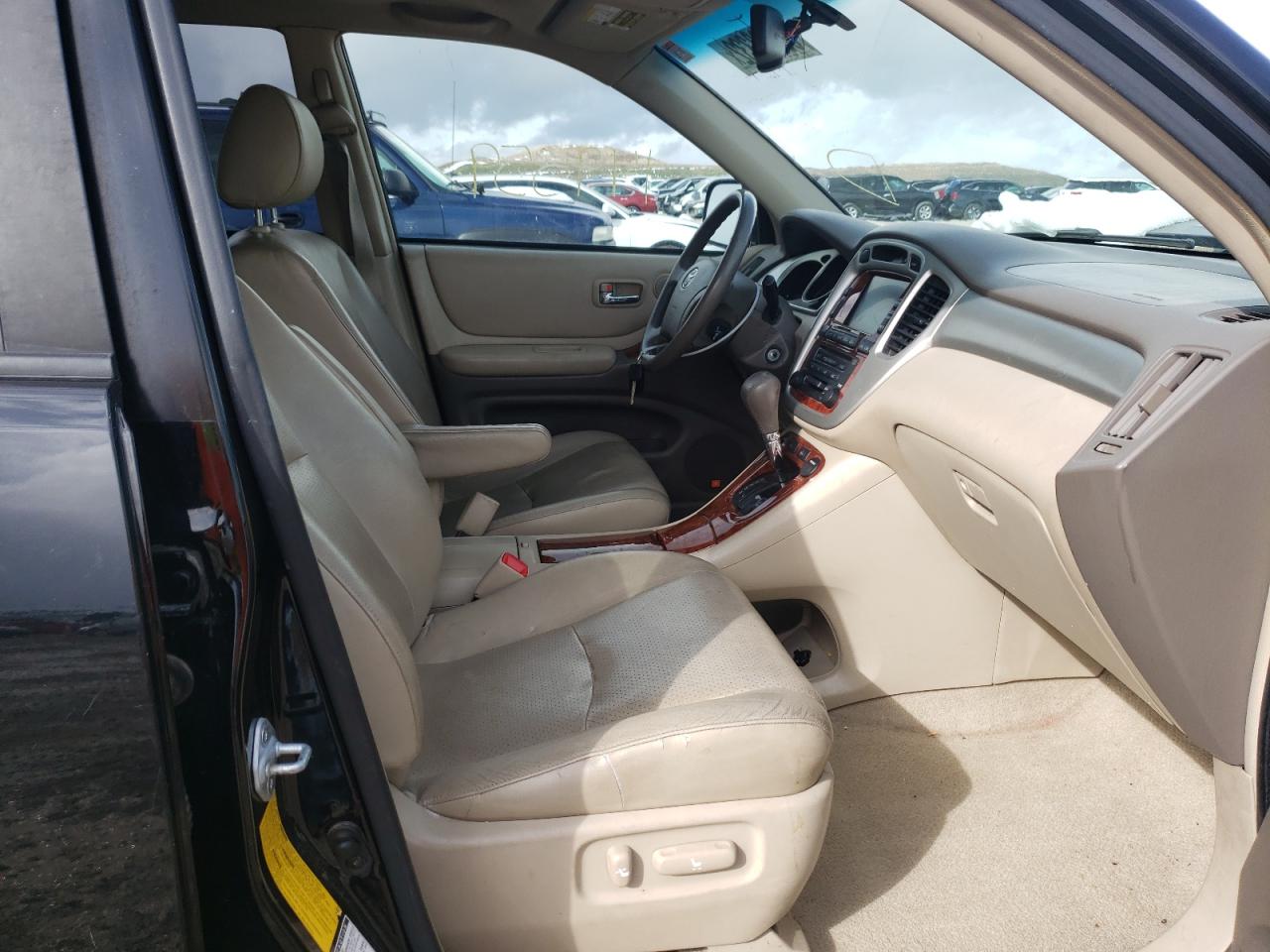 Photo 5 from auction – 2007 TOYOTA HIGHLANDER with VIN JTEEP21A270216880