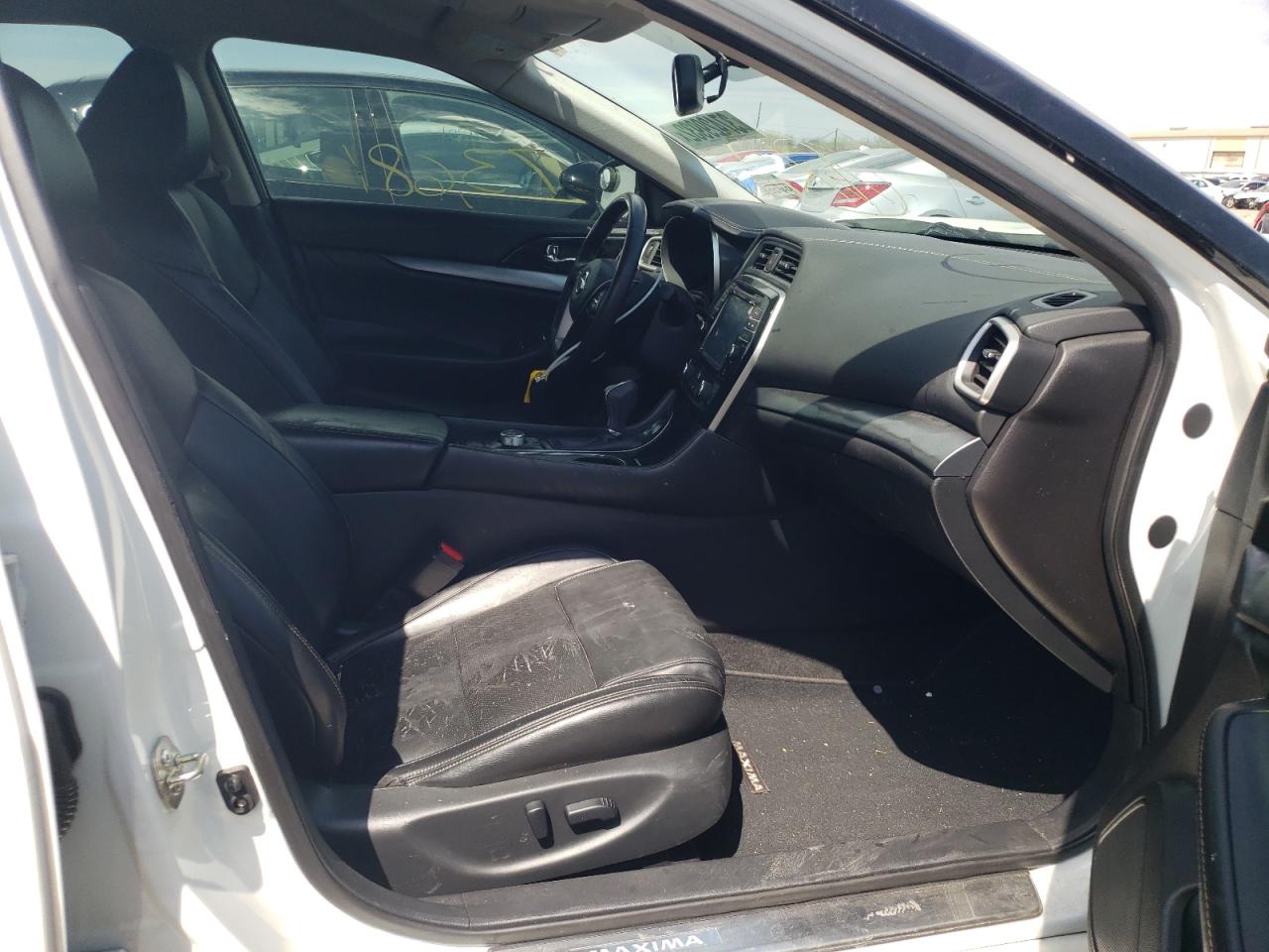 Photo 5 from auction – 2016 NISSAN MAXIMA 3.5 with VIN 1N4AA6AP5GC440231