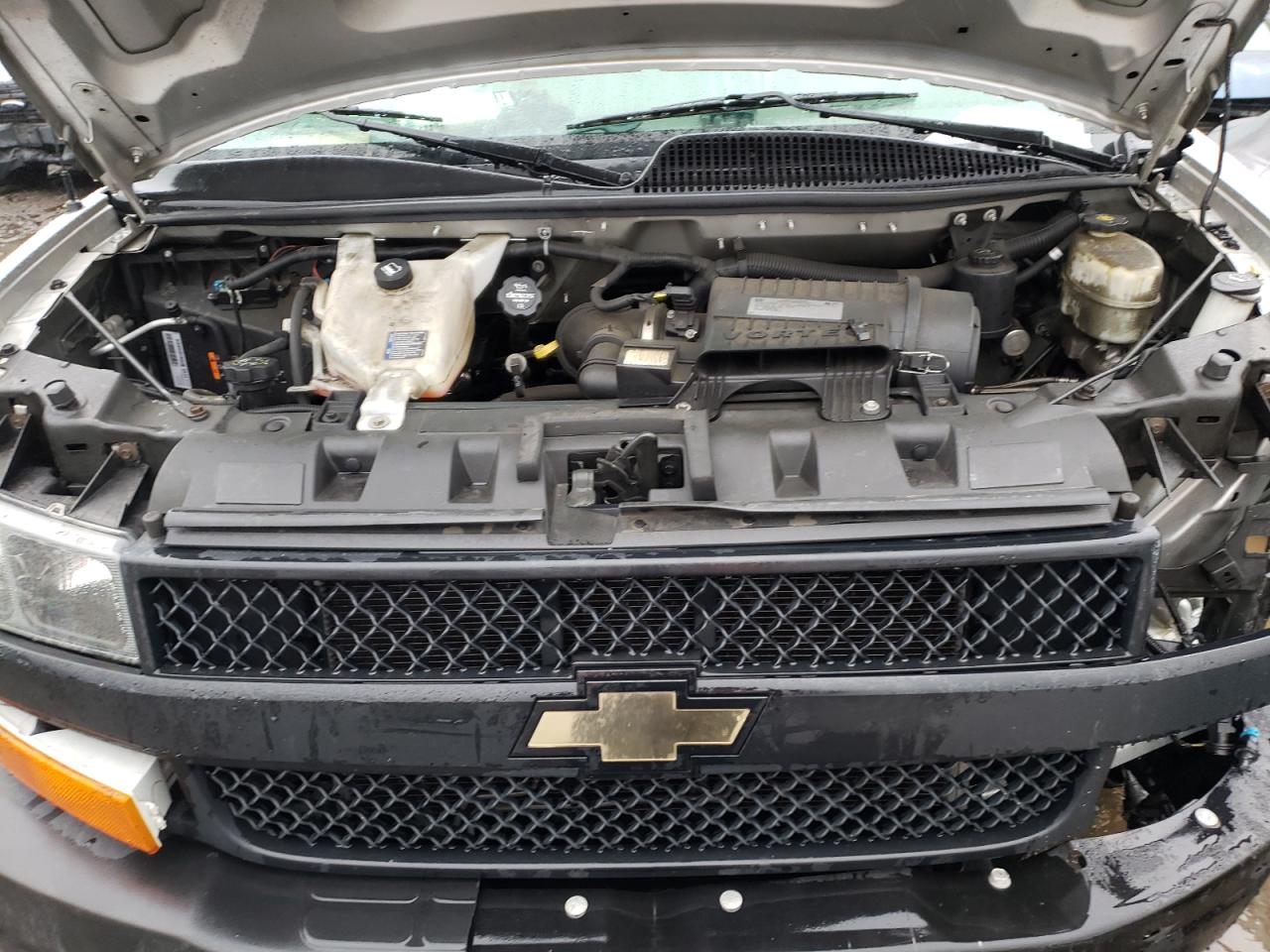 Photo 7 from auction – 2018 CHEVROLET EXPRESS G2 with VIN 1GCWGAFG5J1179017