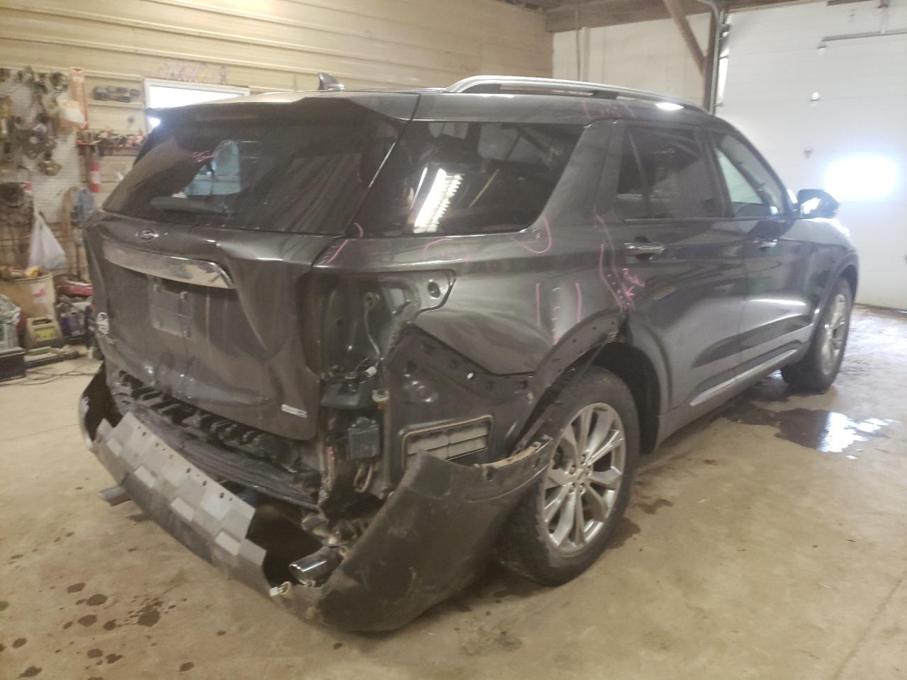 Photo 4 from auction – 2020 FORD EXPLORER L with VIN 1FMSK8FH6LGB07124